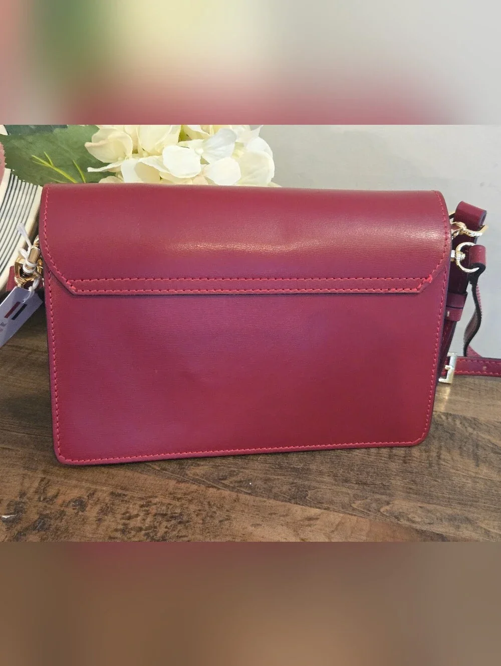 CHEVAL FIRENZE ITALY GENUINE LEATHER CROSSBODY SHOULDER HAND BAG red -READ!